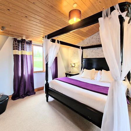 Ochil 8 With Private Hot Tub - Fife - Loch Leven - Lomond Hills Vila Kelty Exterior foto